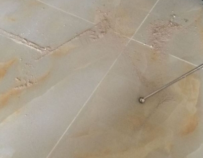石林瓷砖空鼓维修公司分享粘合剂选择不当在瓷砖铺贴过程中可能导致以下问题